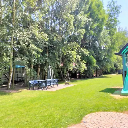 Fajna Chatka Стегна